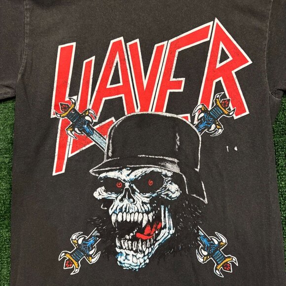 Slayer Skull and Crossbones Thrash Metal Band T-Shirt Size Medium - Picture 2 of 4